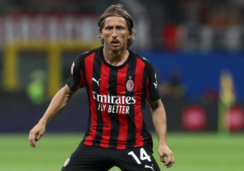 广东攻守兼备显示冠军相