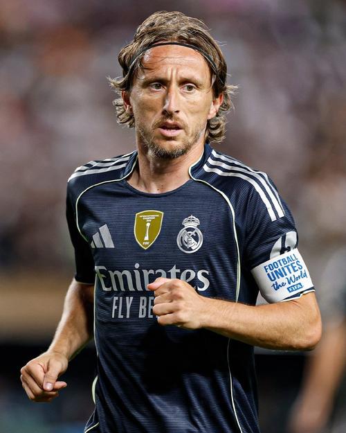 姆彭扎暗示魔力鸟可能选择纽卡斯尔，塔帅对球员的定位越来越清晰